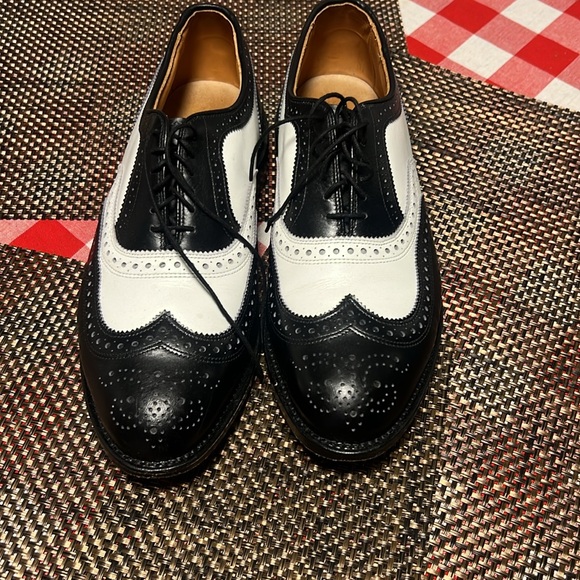 Allen Edmonds shoes - Picture 8 of 8